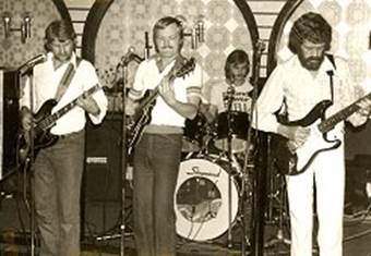 1976-1