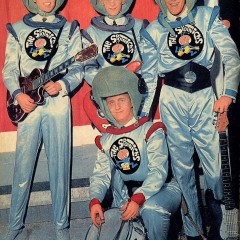 1963 Spotnicks in Paris France (2)