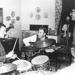 1965 Spotnicks2