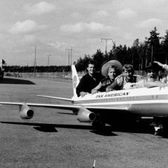 1966-Around-The-World_019