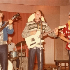 1966 Spotnicks live 2 (22)
