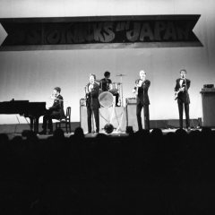 1967-12-68-02-Japan_024