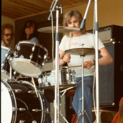 1974-8