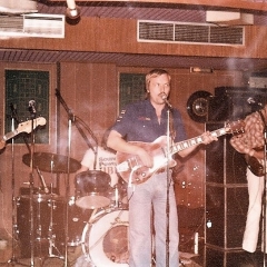 1976 11 Spotnicks original