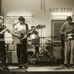 1980 03 Spotnicks im TV3-2