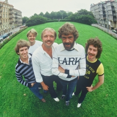 1980 04 Spotnicks Fischauge
