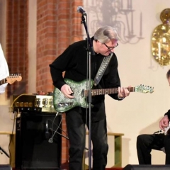 the-spotnicks-fyllde-hallestad3