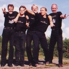 2001 (2)